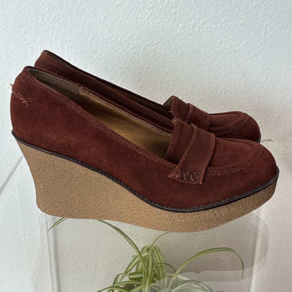 Vintage Y2K Xhilaration Suede Loafer Wedges